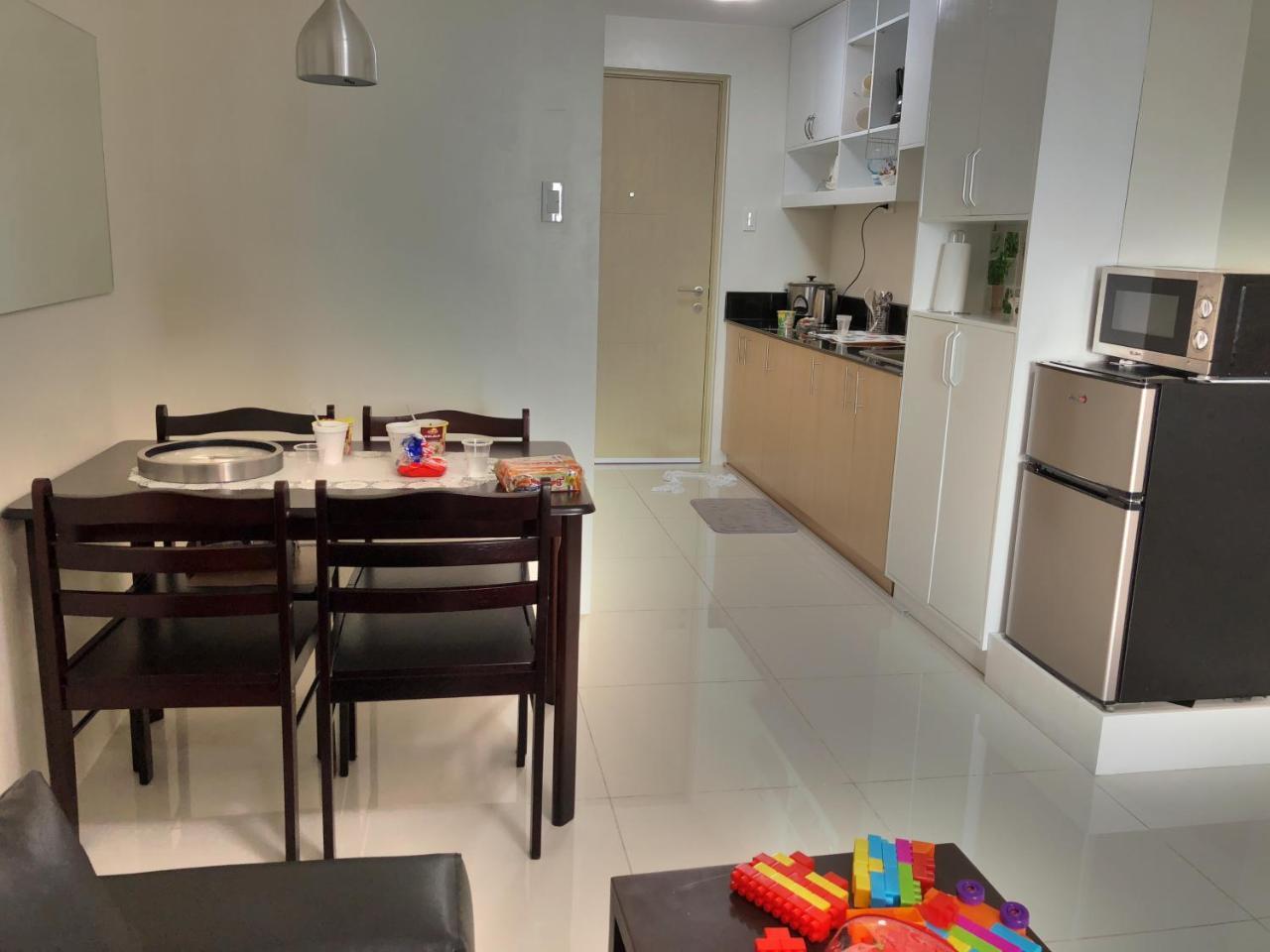 Lake View Condo At Wind Residences Tagaytay Tagaytay City Buitenkant foto