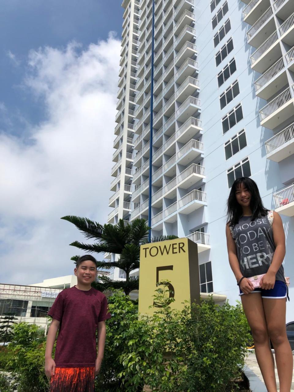 Lake View Condo At Wind Residences Tagaytay Tagaytay City Buitenkant foto